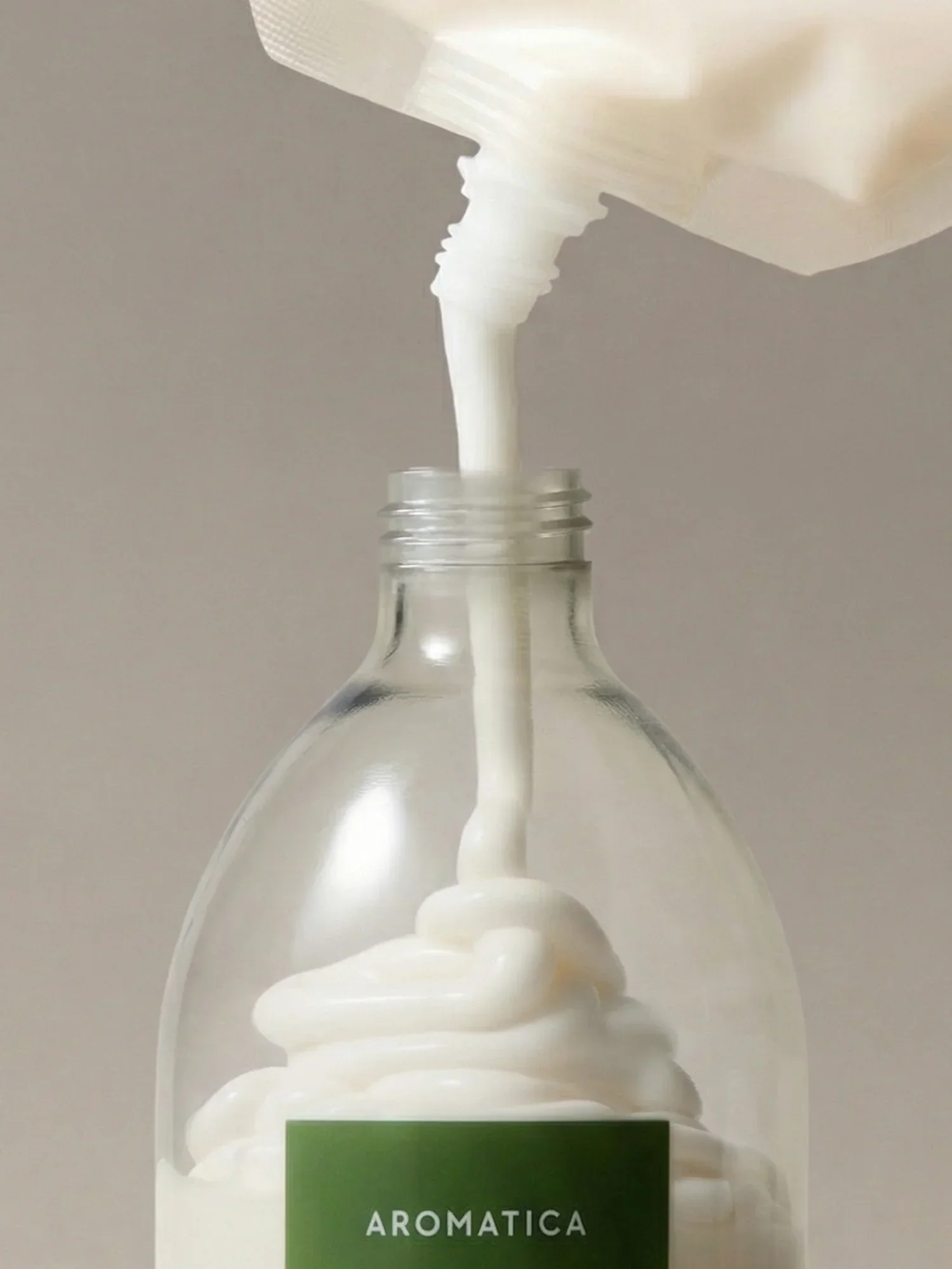 Eucalyptus Body Lotion 750ml & Refill 500ml - Image 2