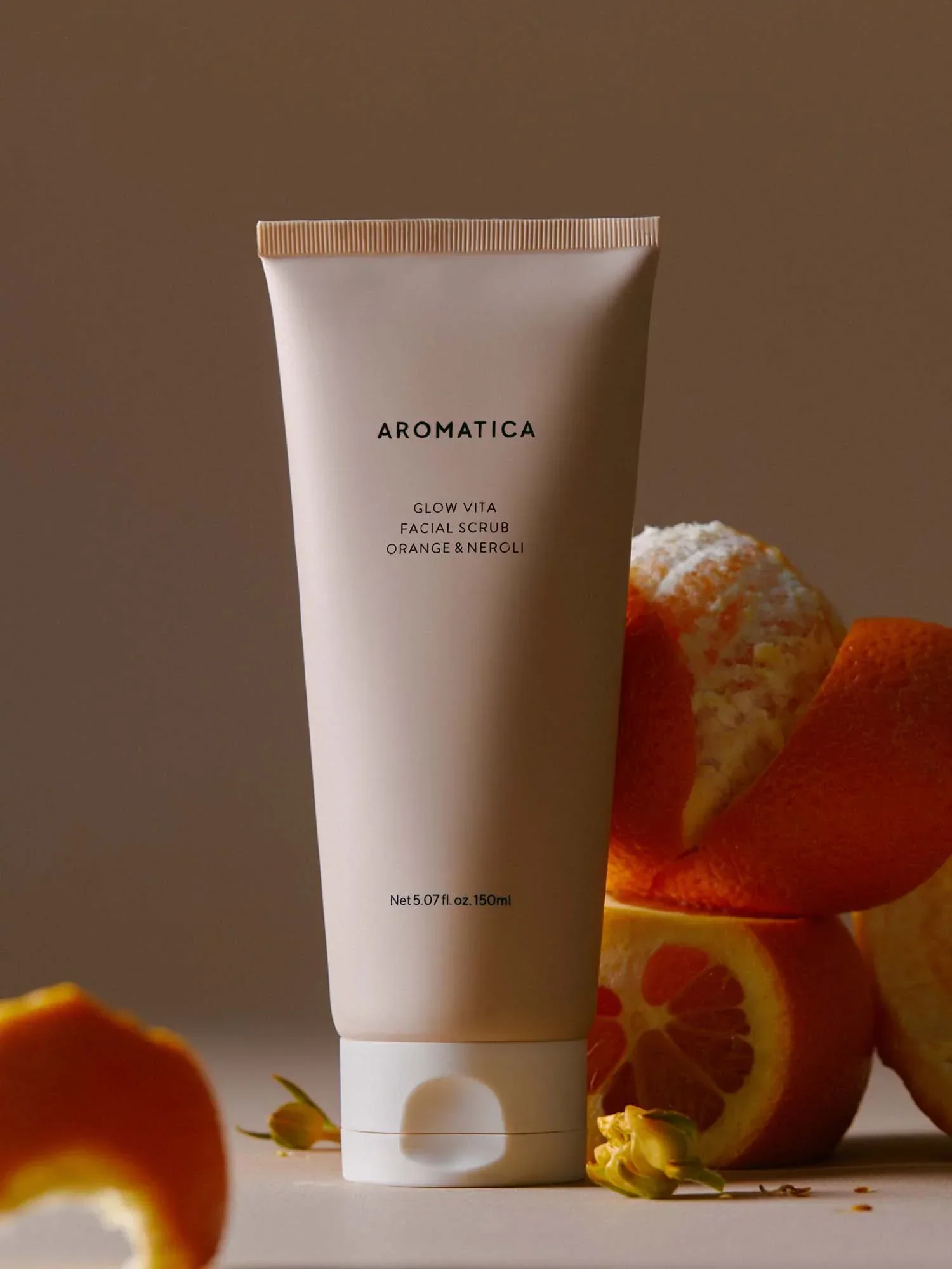 Glow Vita Facial Scrub Orange & Neroli 150ml - Image 3