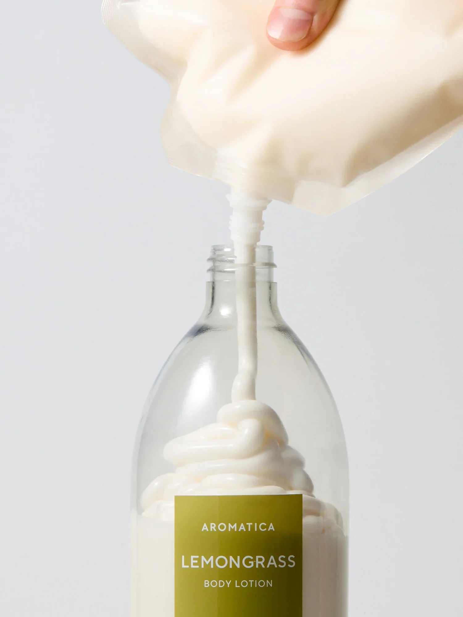 Lemongrass Body Lotion 750ml & Refill 500ml - Image 2