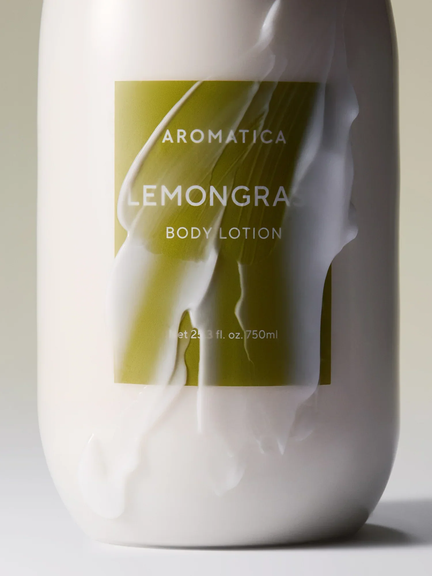 Lemongrass Body Wash 1L & Body Lotion 750ml Set - Image 5