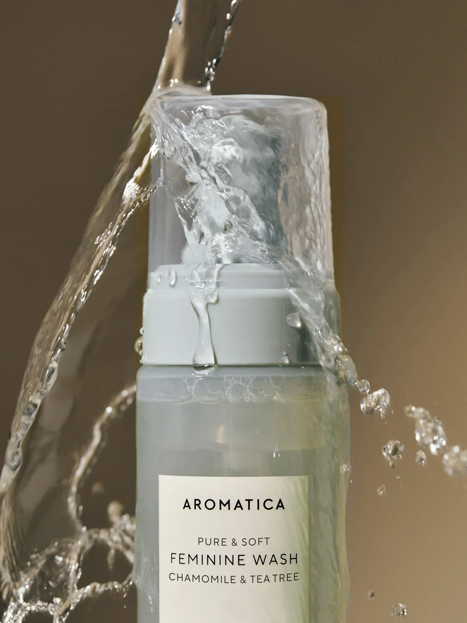 Pure & Soft Feminine Wash Chamomile & Tea Tree Refill 100ml - Image 5