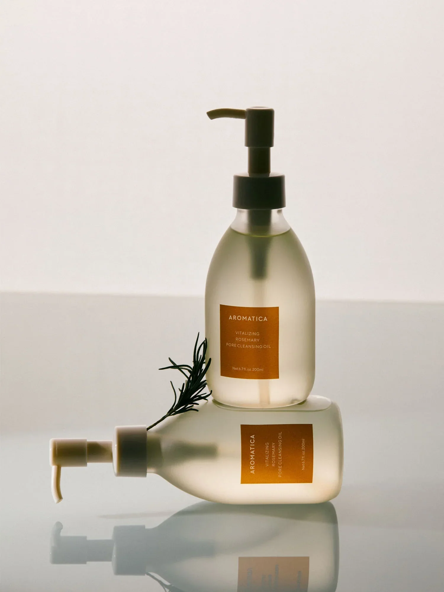 Vitalizing Rosemary Pore Cleansing Oil 200ml - Image 4